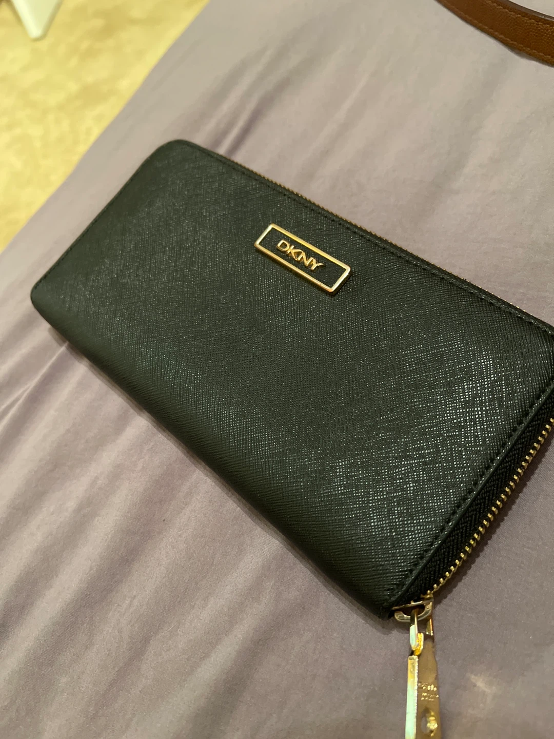 DKNY Black Zip Around Wallet - photo 2