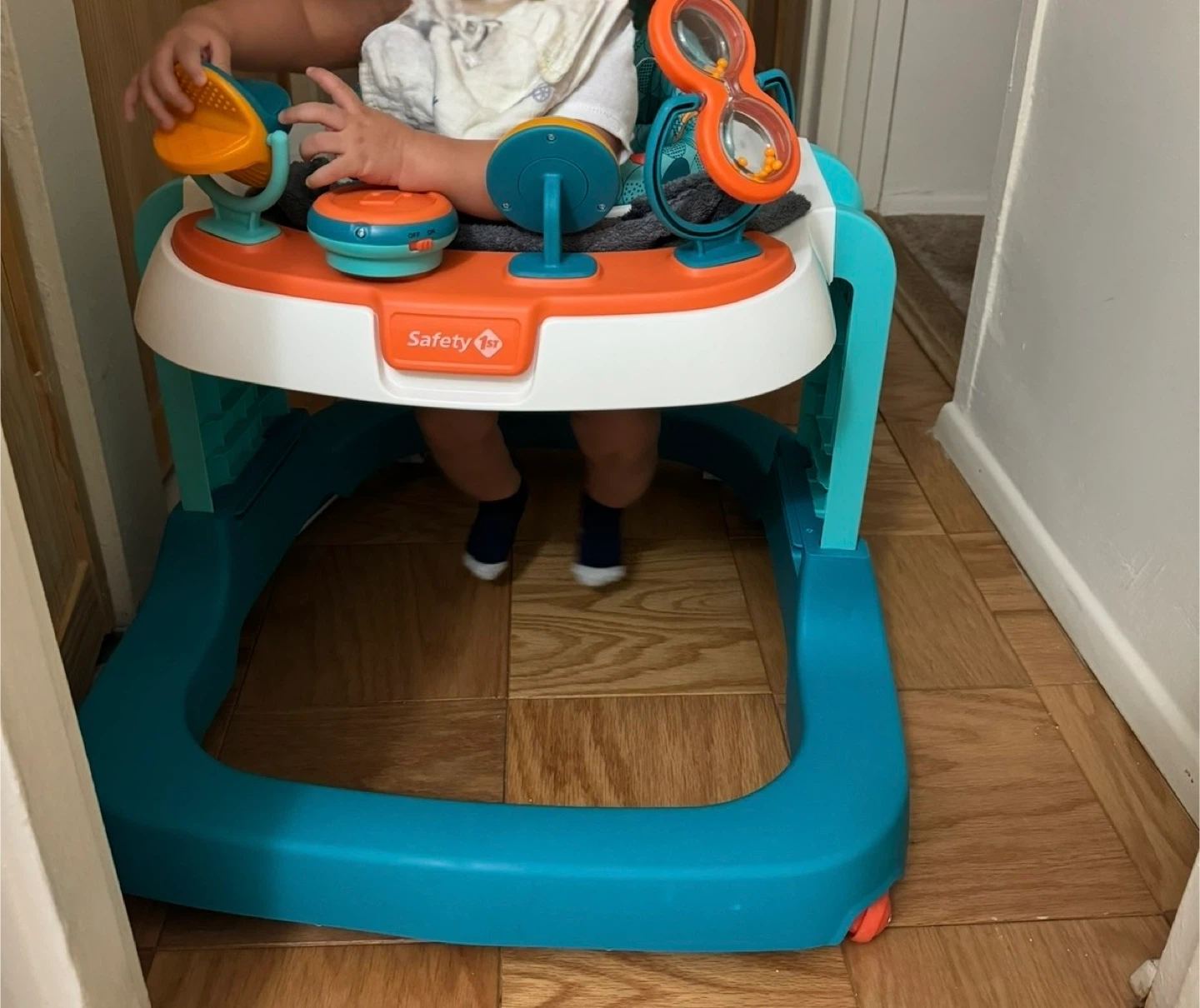 Safety 1st Baby Activity Walker