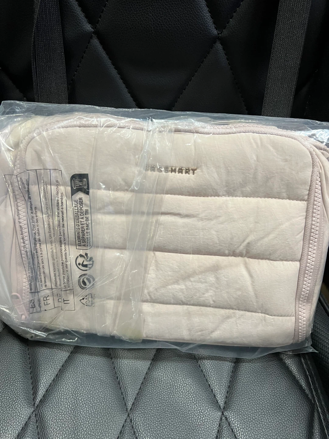BAGSMART Quilted Toiletry Bag - photo 4