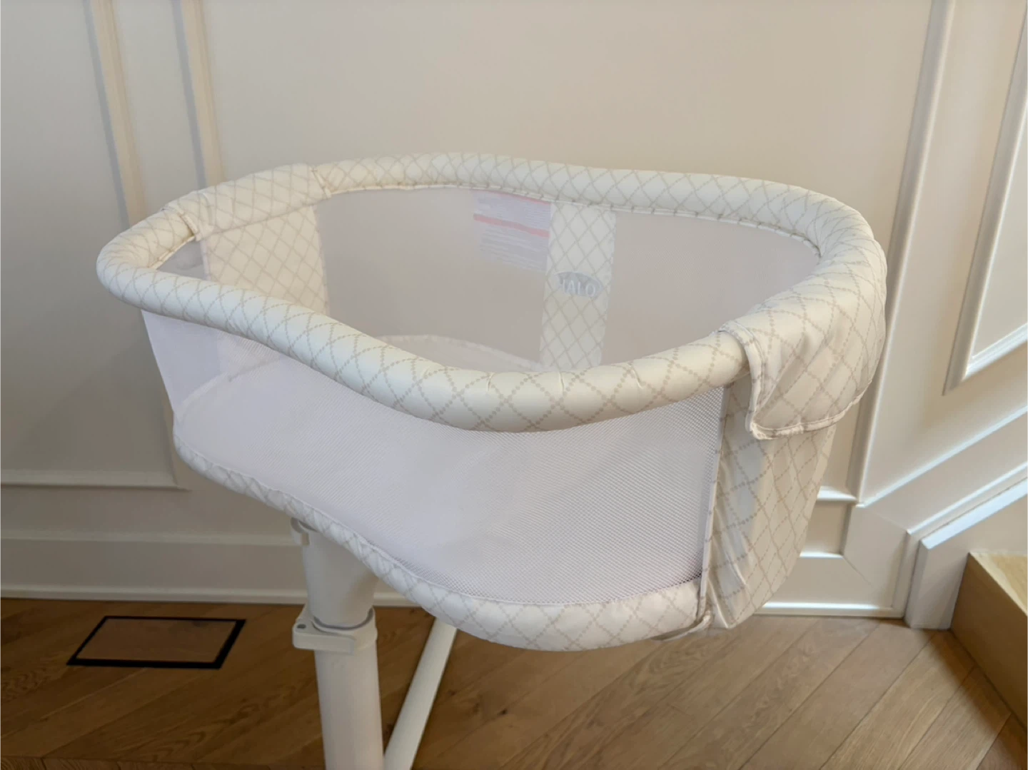 Halo Bassinest Swivel Sleeper - photo 2