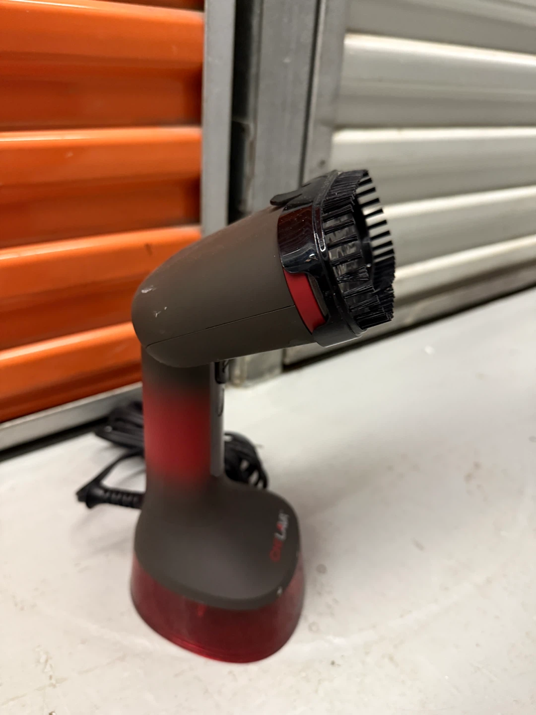 CHI LAVA Handheld Clothes Steamer - photo 2