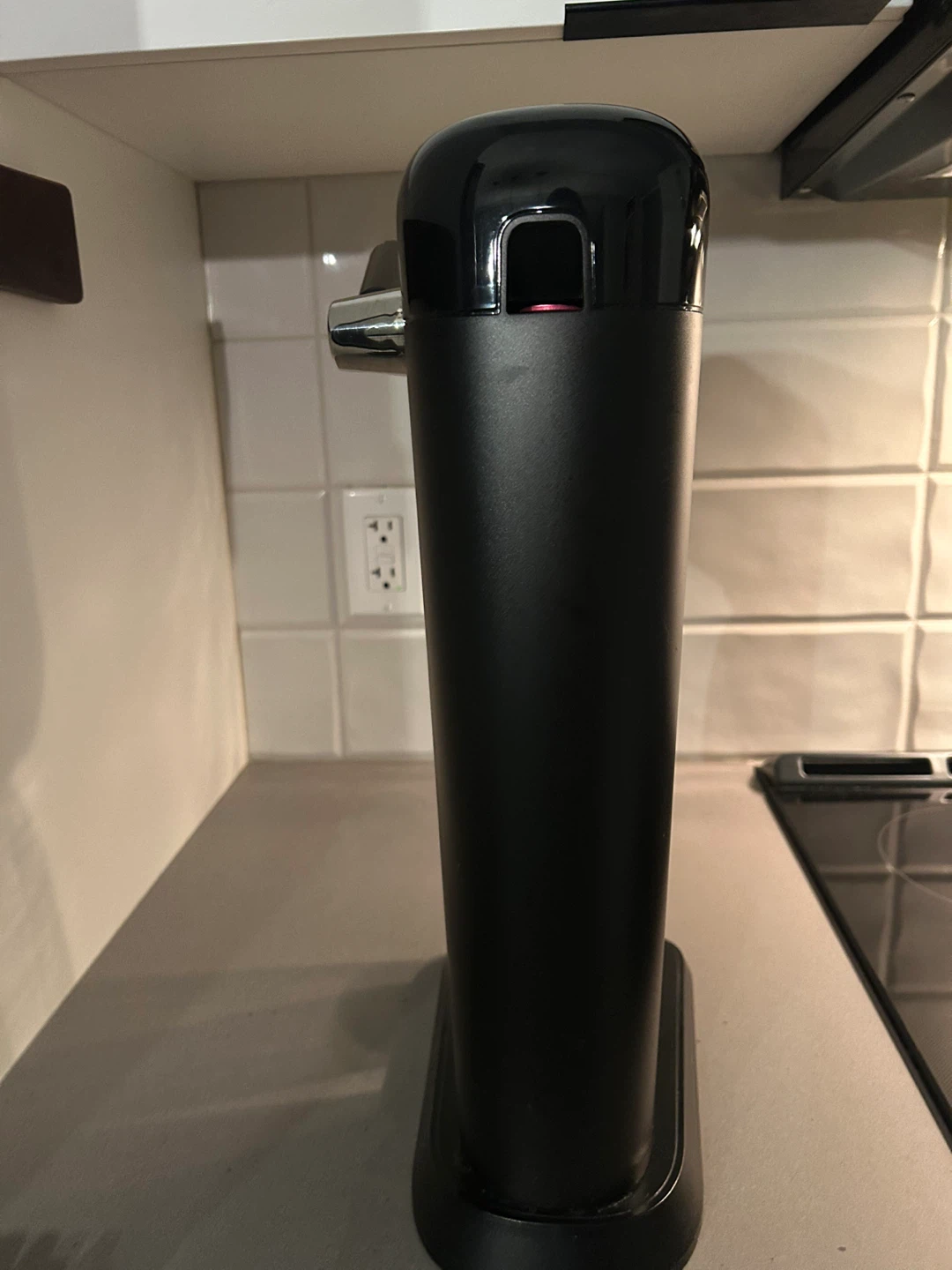 Sodastream Sparkling Water Maker - photo 4