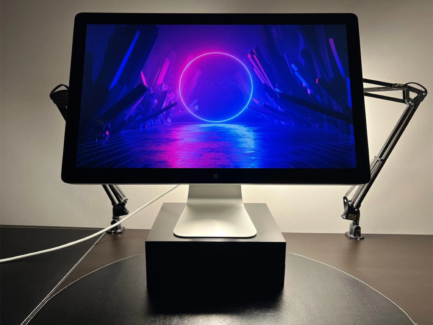 Apple Thunderbolt Display - 27” - 2K - 2560x1440 pixels - A1407 - photo 4