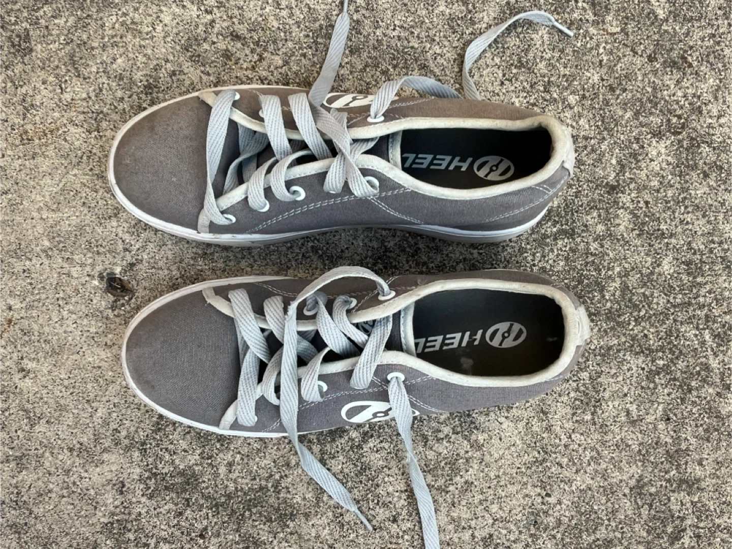 Heelys Grey Canvas Roller Skate Shoes