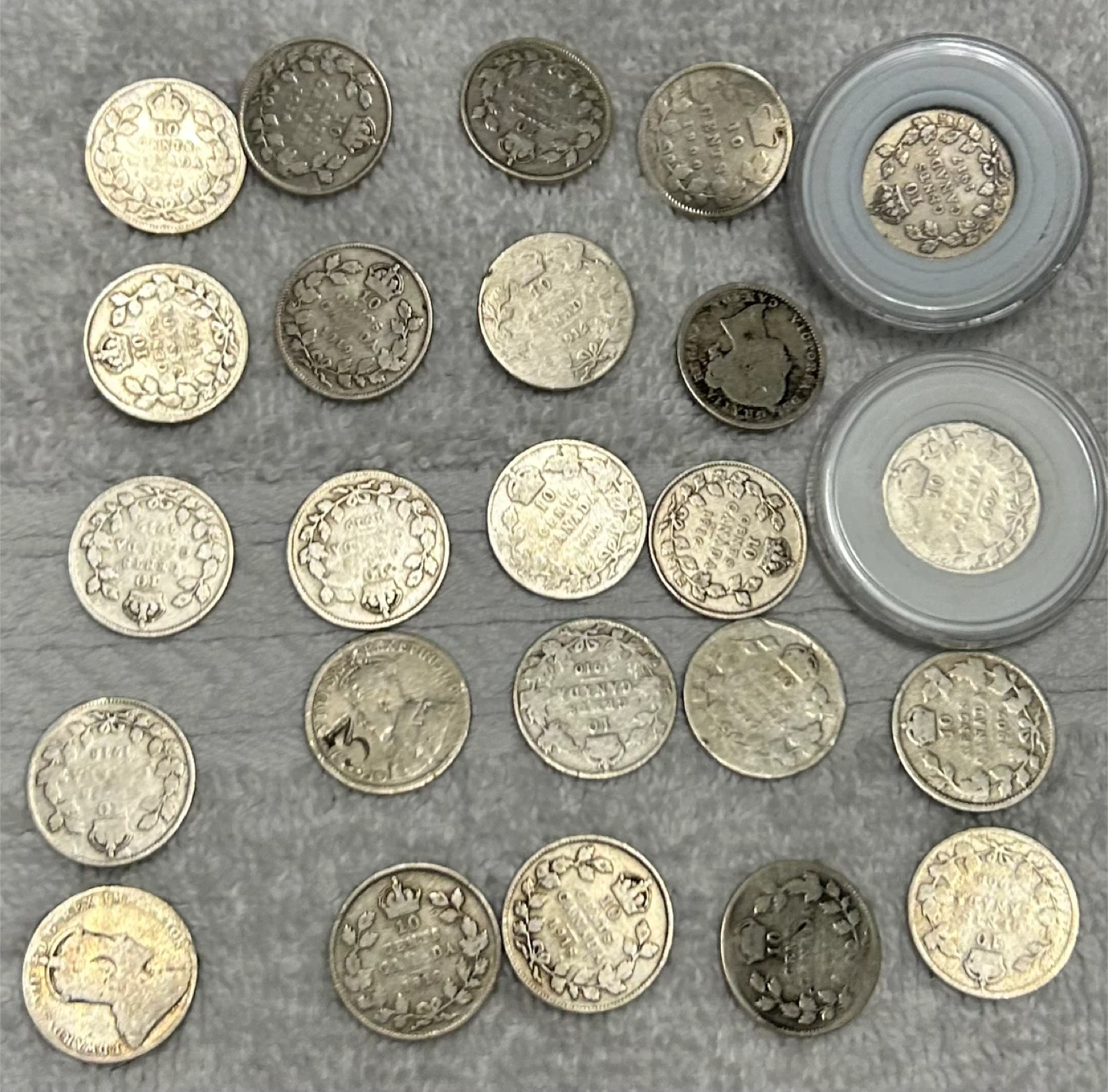 🚨🚨HUGE LOT OF CANADIAN SILVER COINS *RARE DATES* 🚨🚨 - photo 4