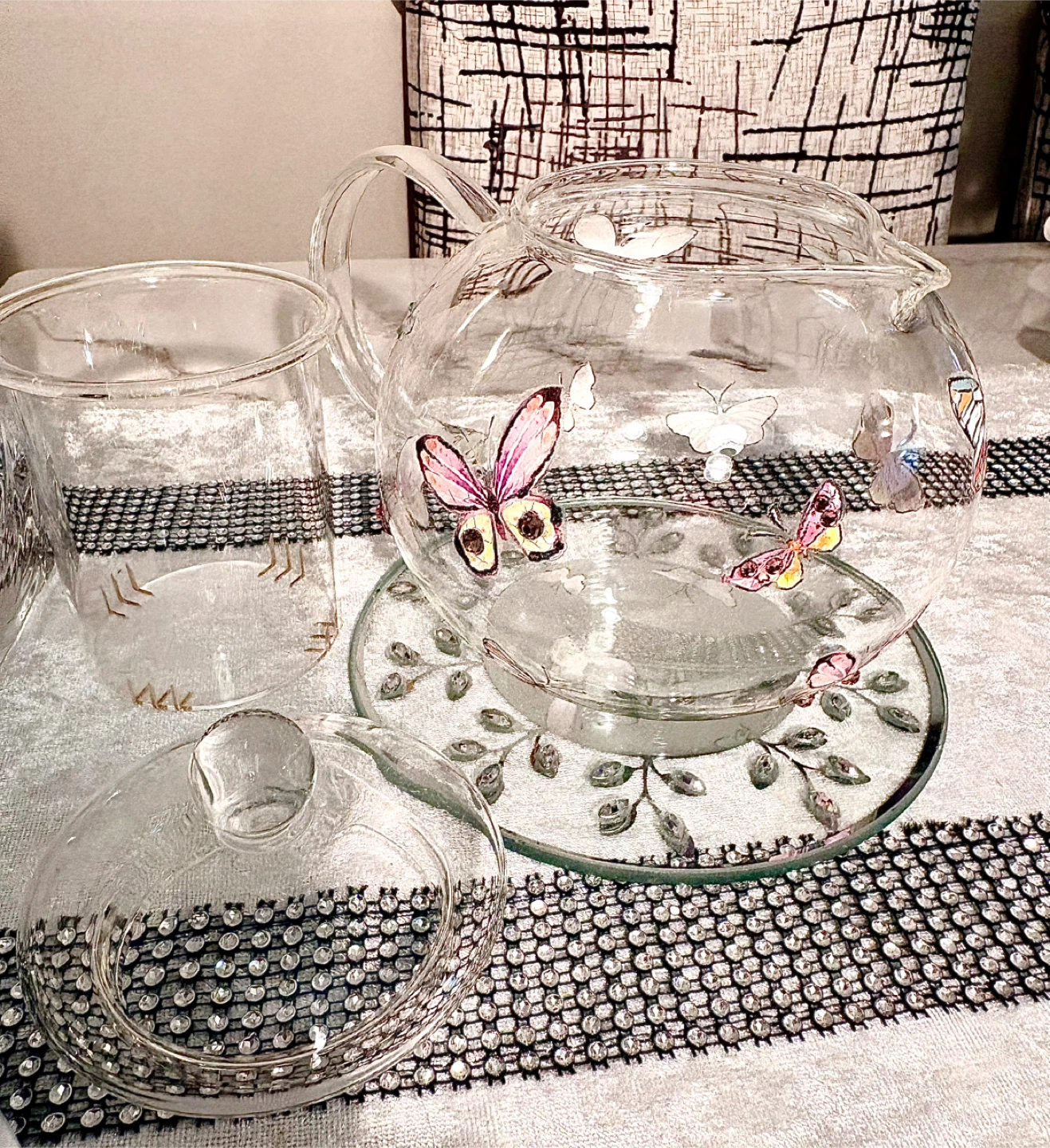 🥕Glass Teapot with Butterfly Design