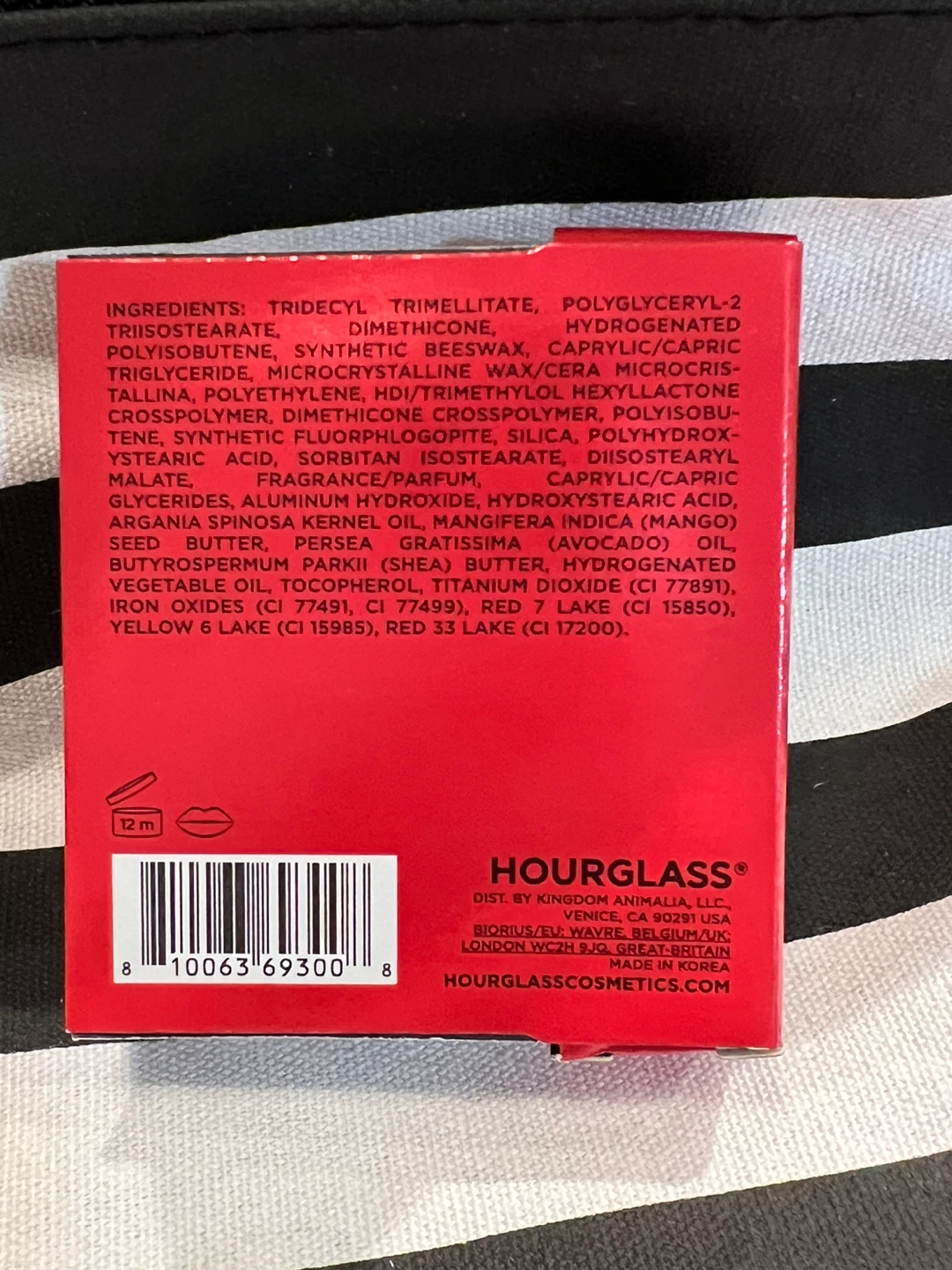 Mini Hourglass Unlocked Satin Crème Lipstick - Red 0 - photo 3