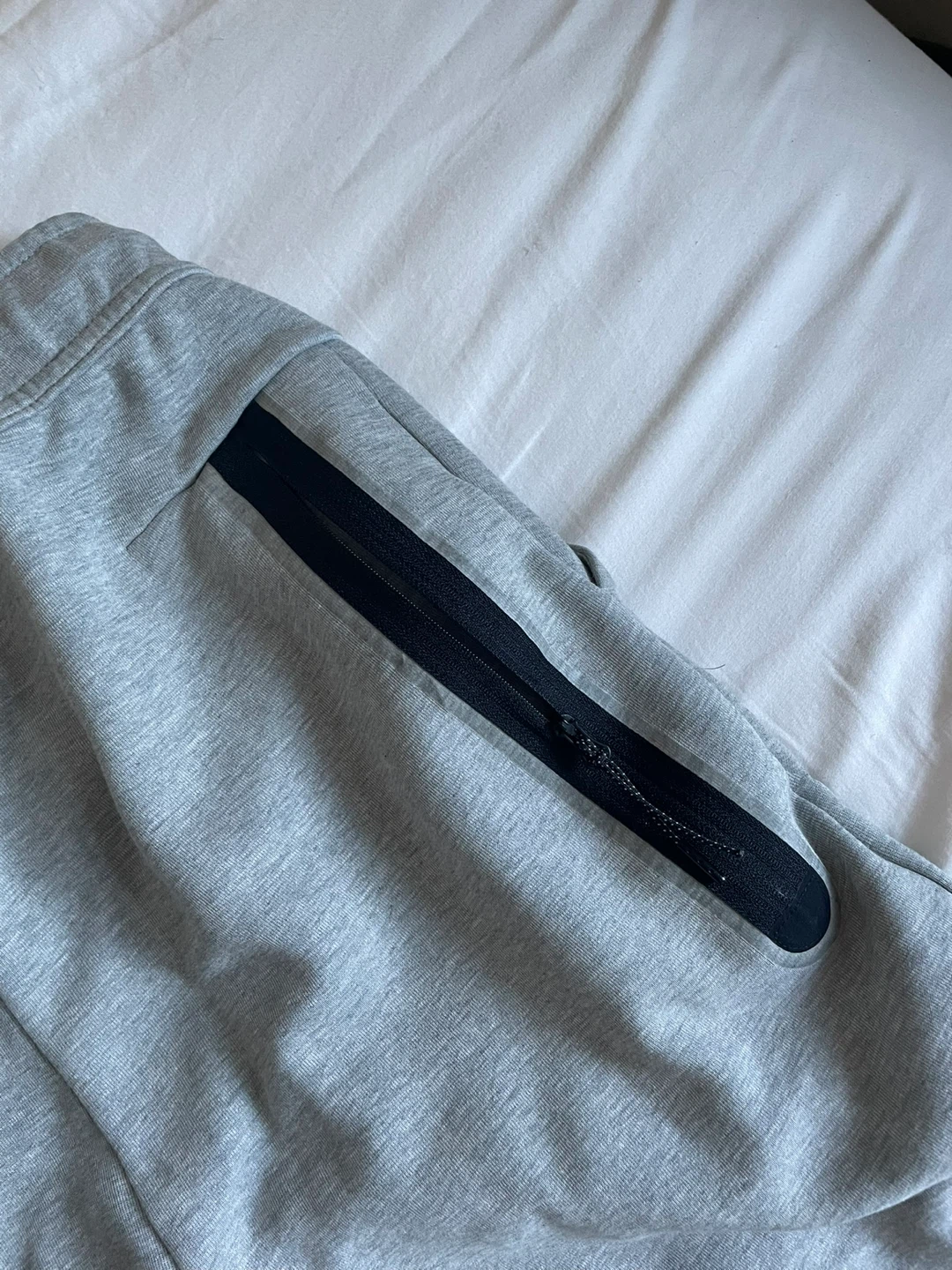 Grey Nike tech pants - photo 5