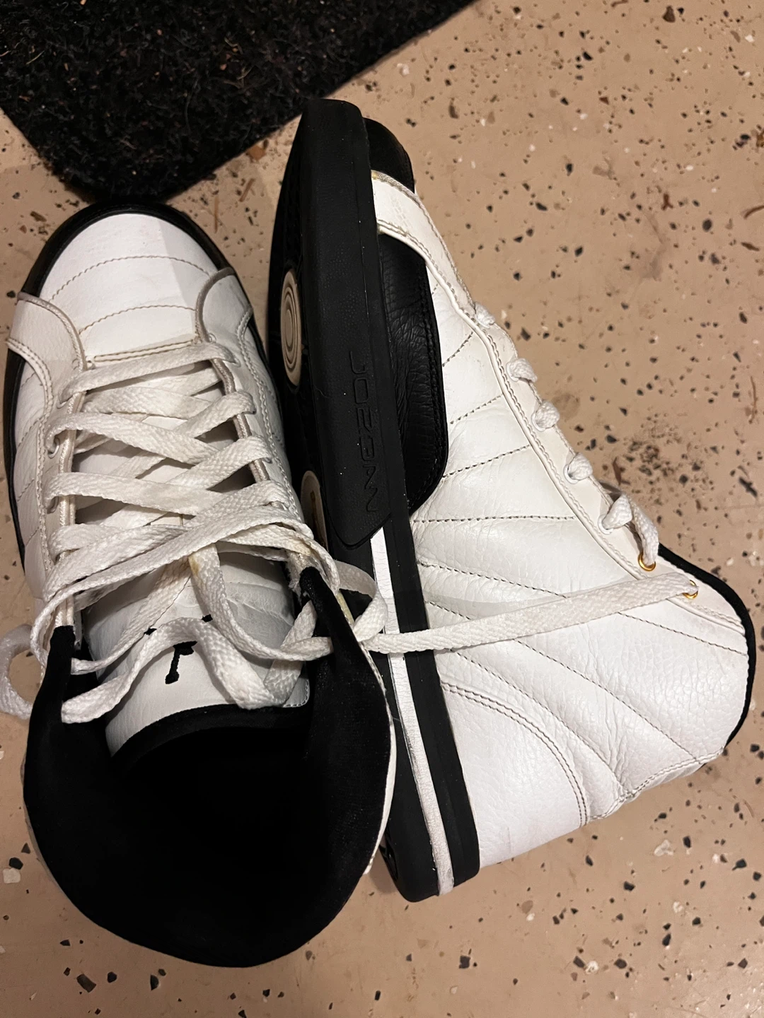 Air Jordan 1 Mid SE - photo 2