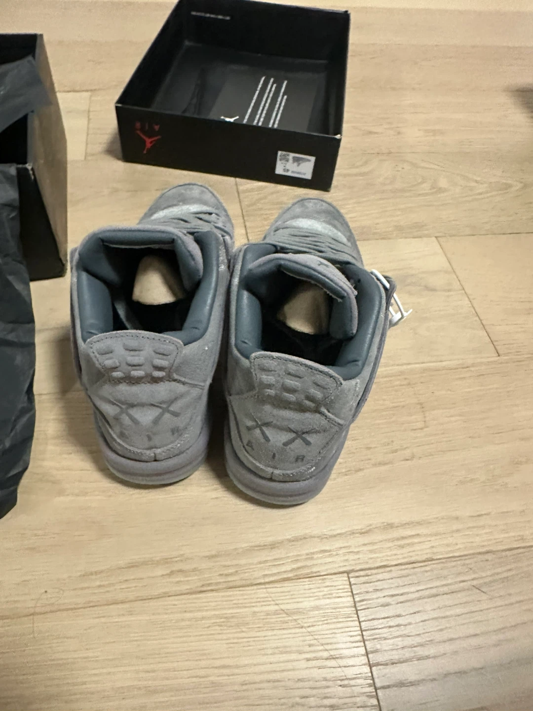 BRAND NEW Air Jordan 4 Retro KAWS - photo 5