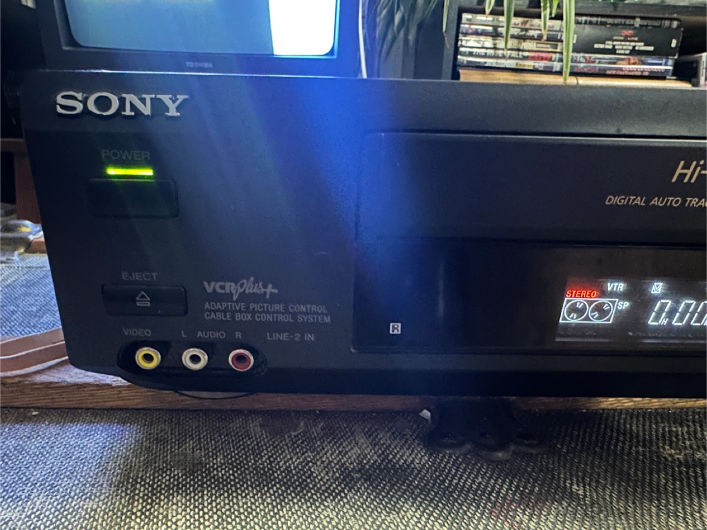 Sony Hi-Fi Stereo VHS VCR SLV-695HF - No Remote - photo 3