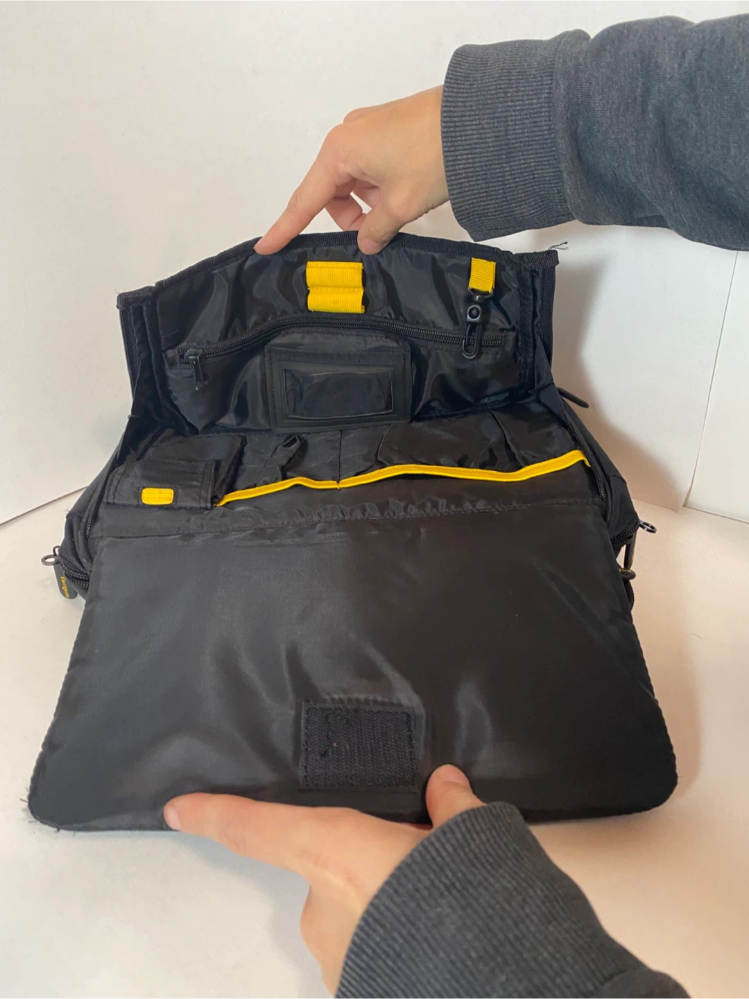Targus Black Tablet Bag - photo 2