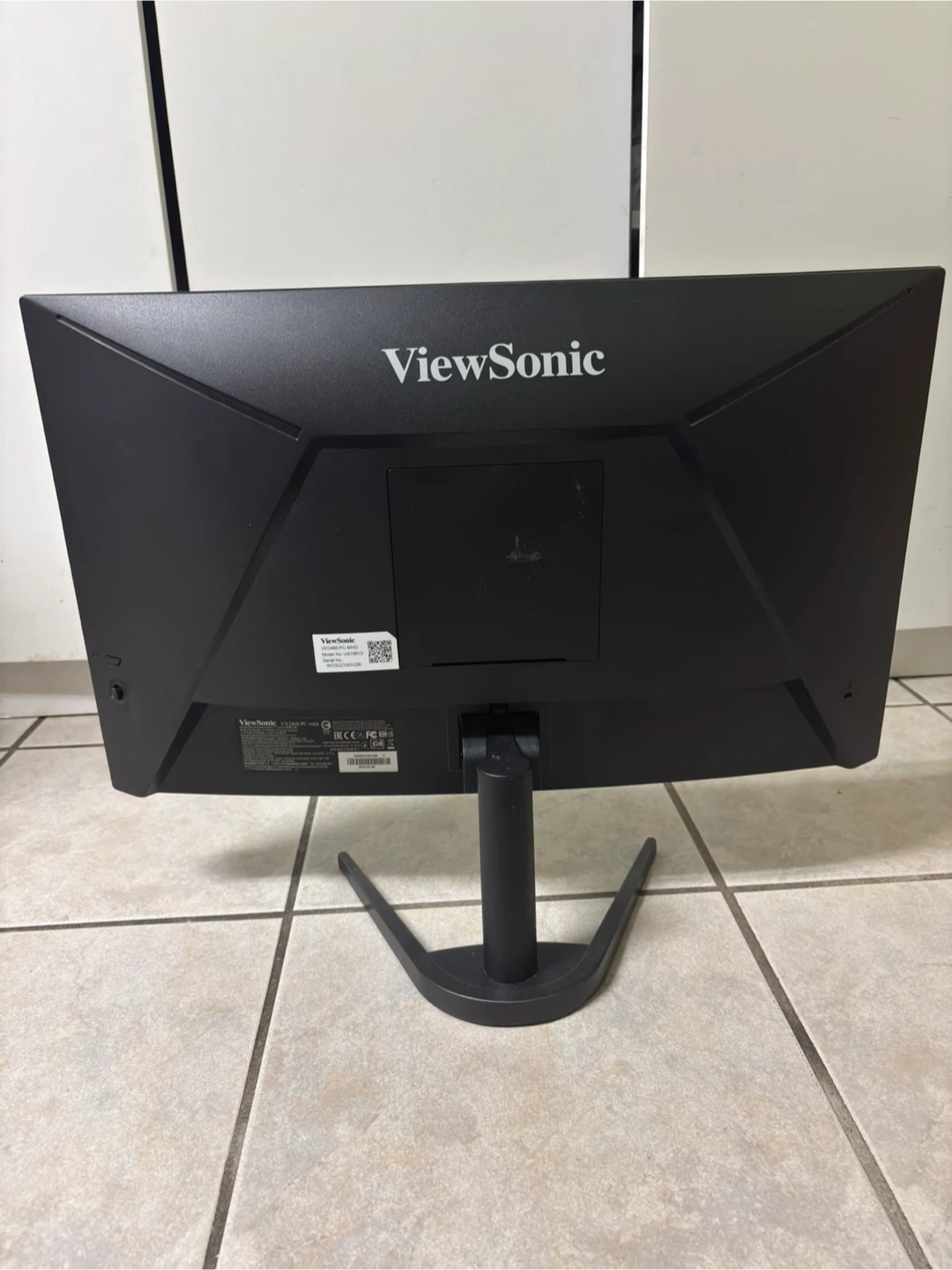 144 hz 1080p ViewSonic monitor - photo 2