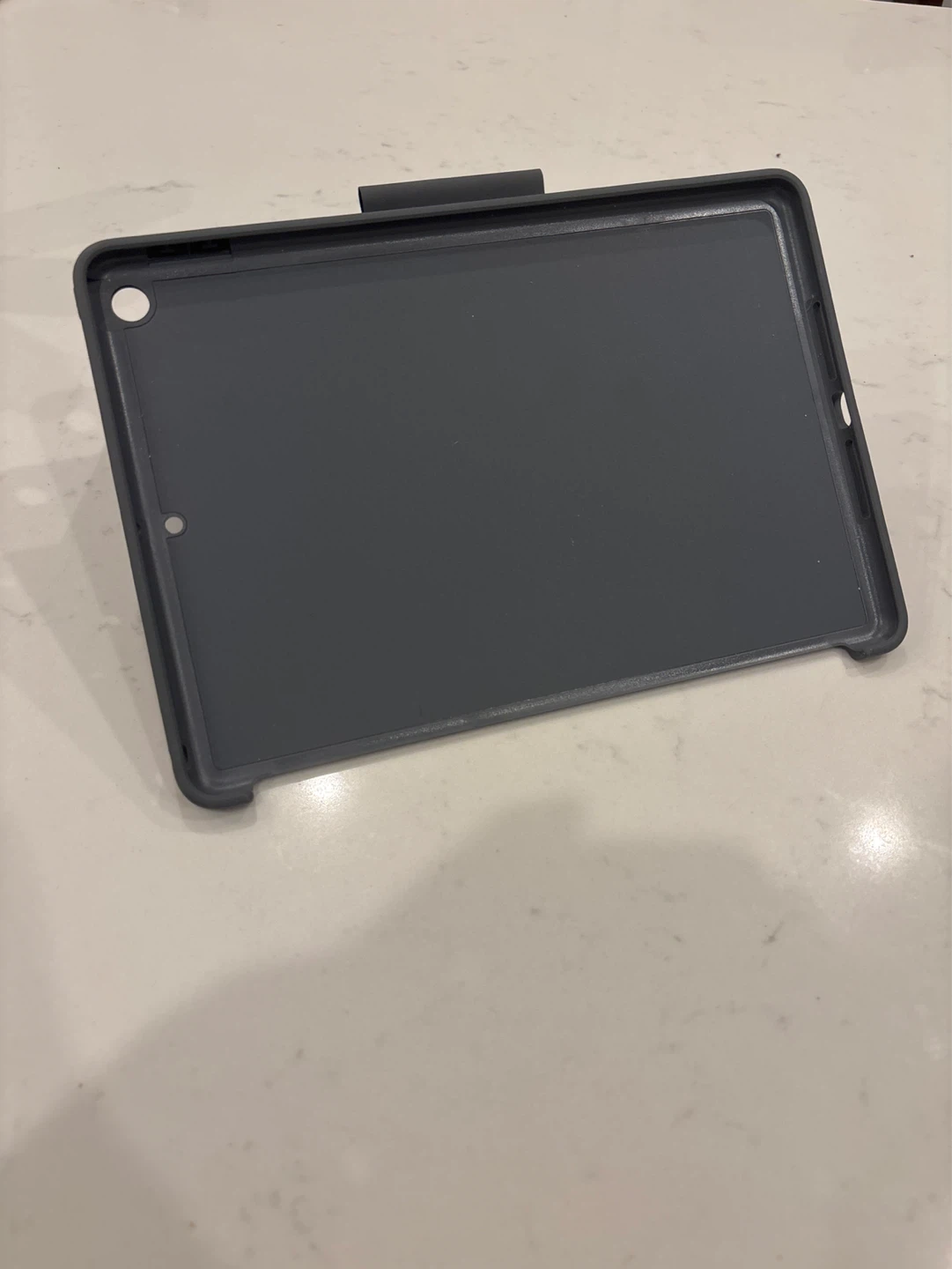 Apple iPad 9th Generation (Space Gray) - photo 4