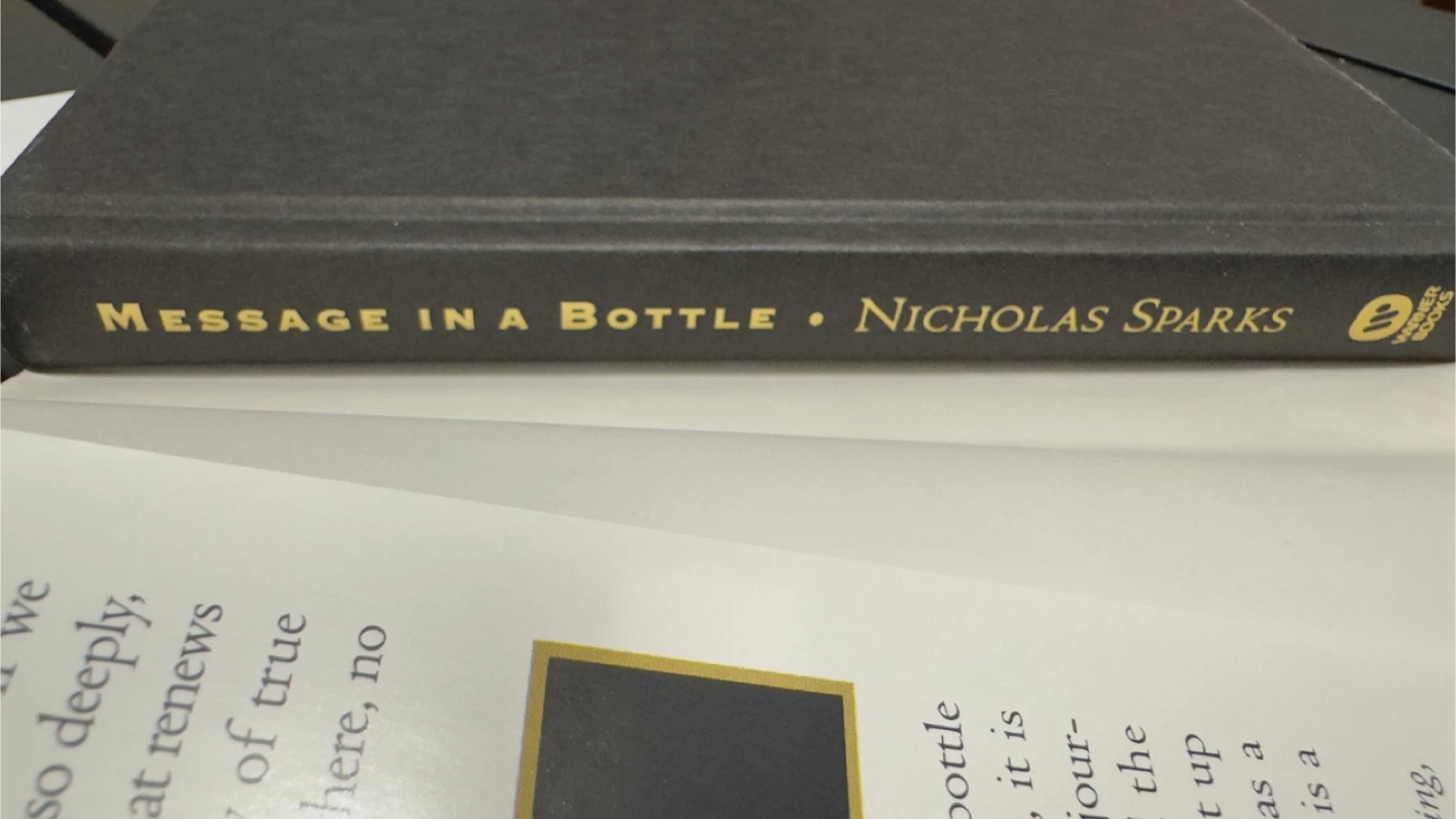 Message in a Bottle by Nicholas Sparks Novel - photo 3