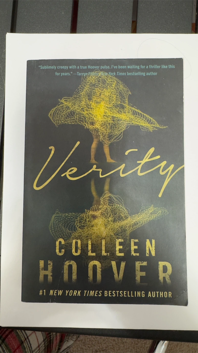 Verity by Colleen Hoover Paperback Book