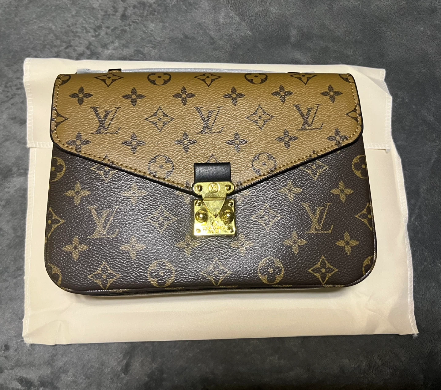 Louis Vuitton Monogram Clutch/Shoulder Bag - photo 2