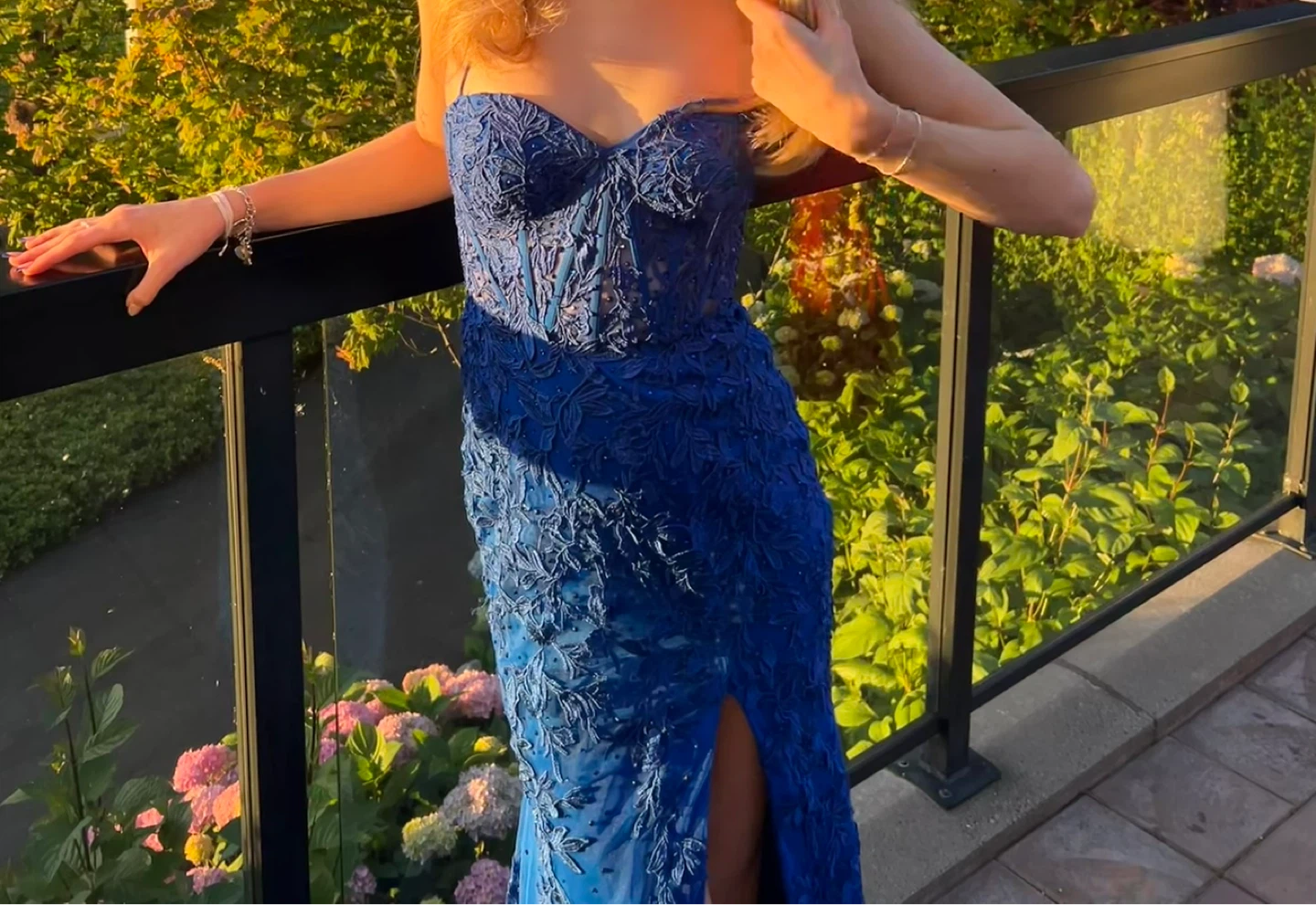 Royal Blue Lace Prom Dress - photo 3