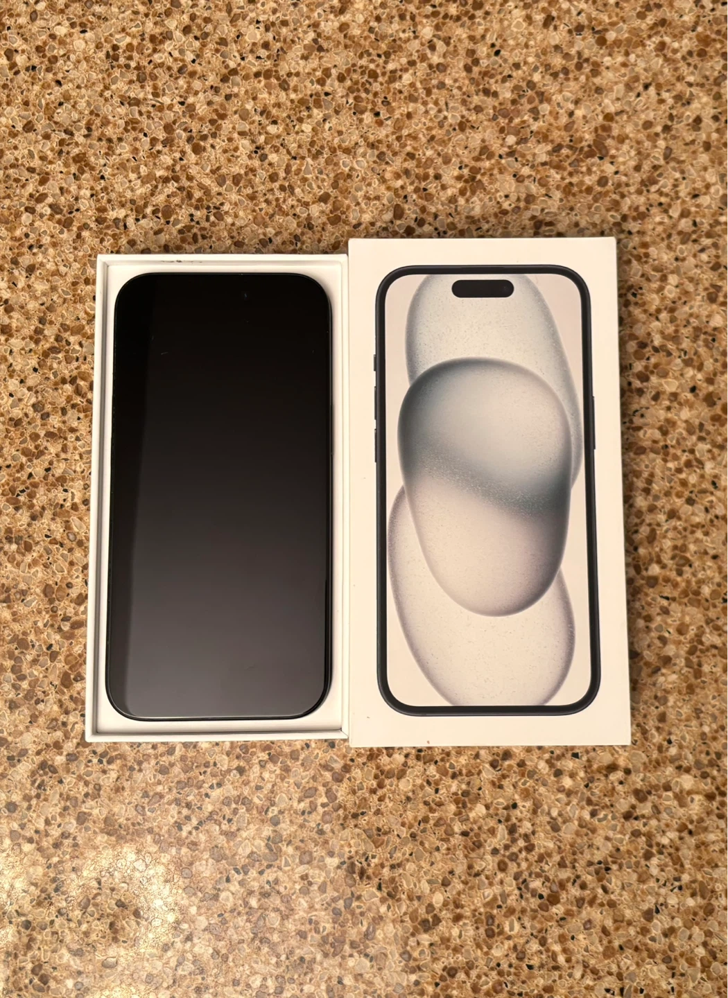 iPhone 15 88% Battery 128GB