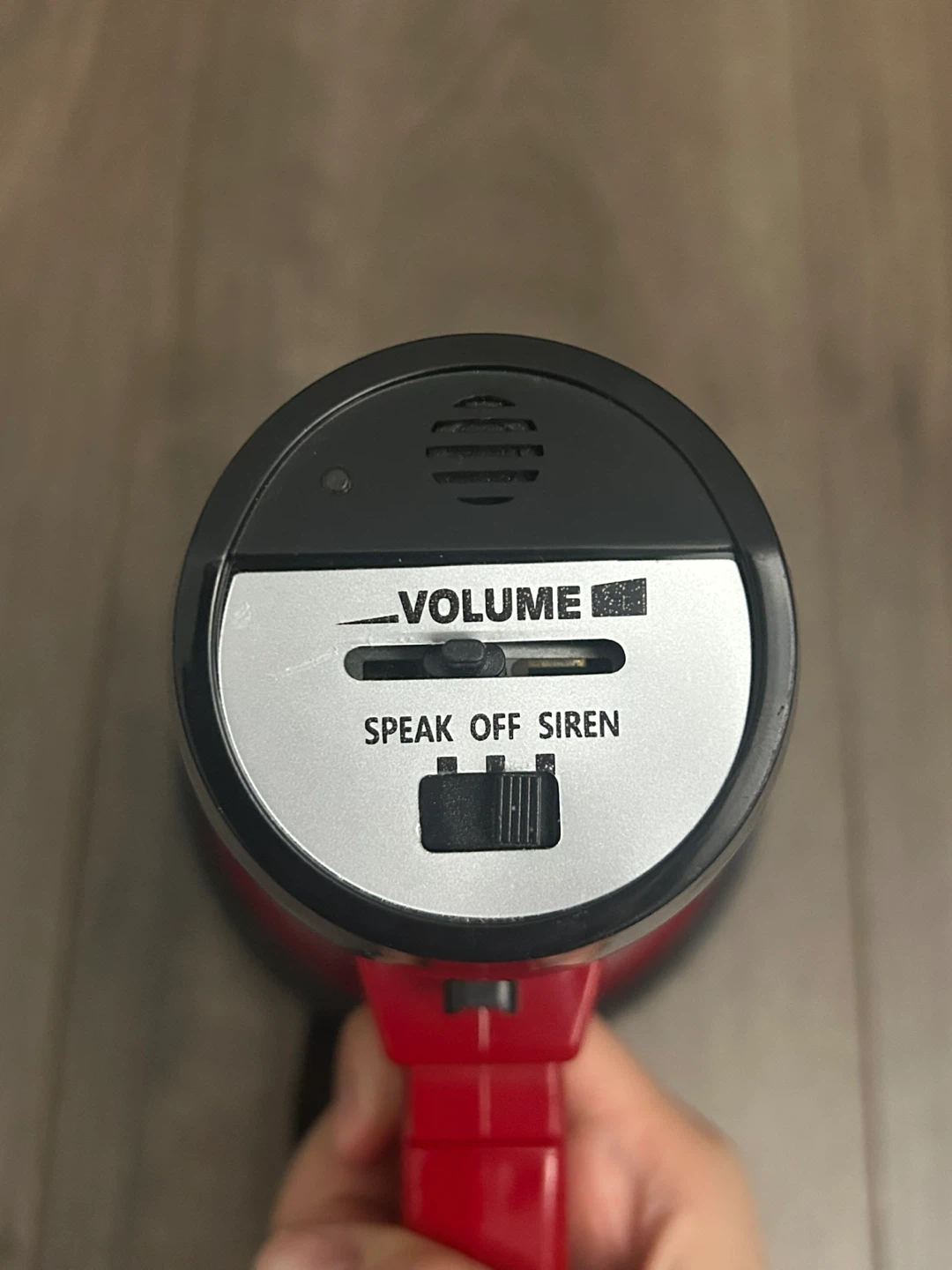 Red Megaphone with Siren Function - photo 4
