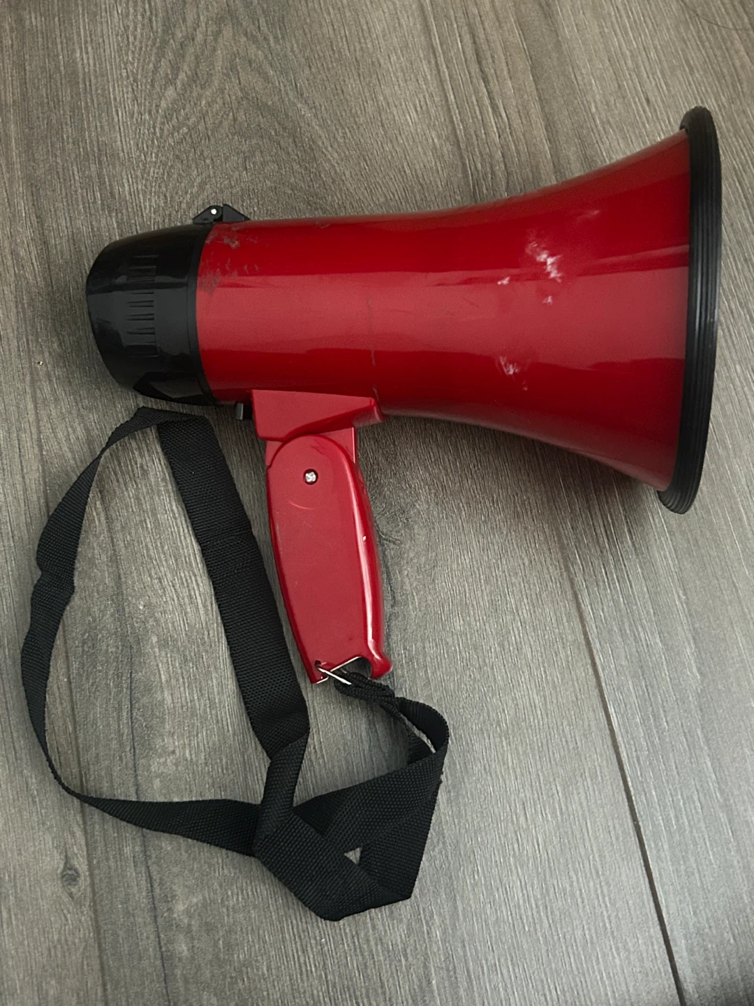 Red Megaphone with Siren Function - photo 2