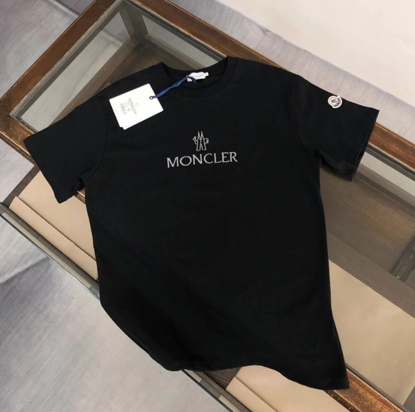 Moncler T-shirt - photo 3