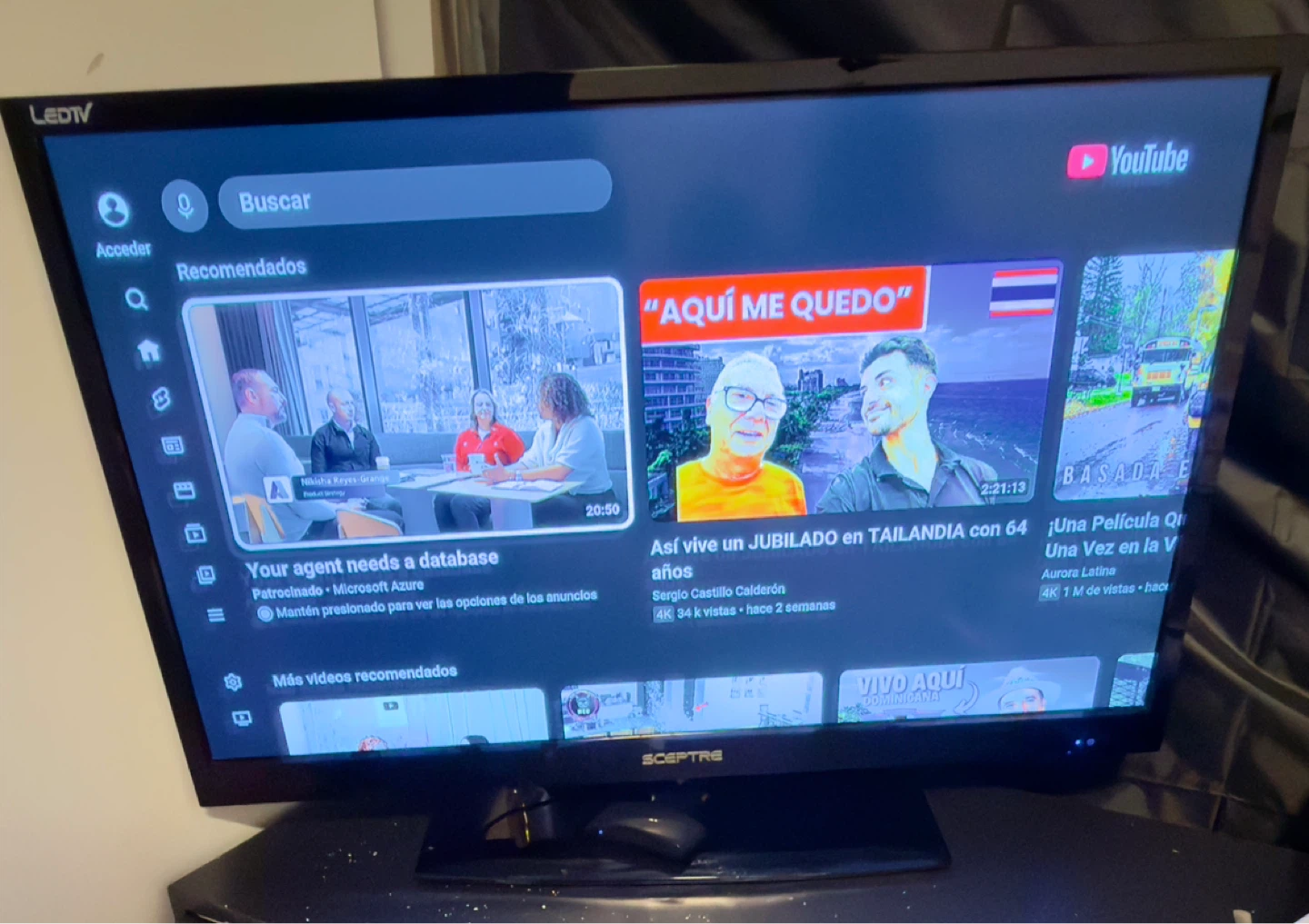 Sceptre E32 Roku Smart LED TV - photo 2