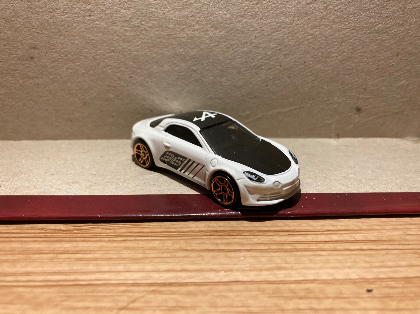 Hot Wheels Loose / Alpine A110 / White