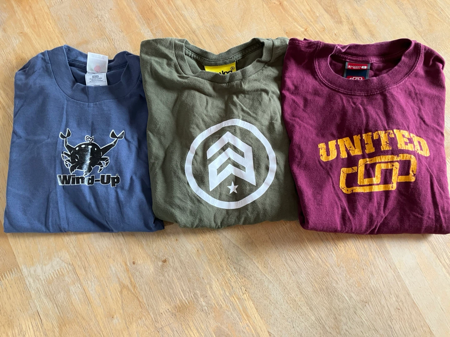 Graphic T-Shirts Bundle -size 14/16