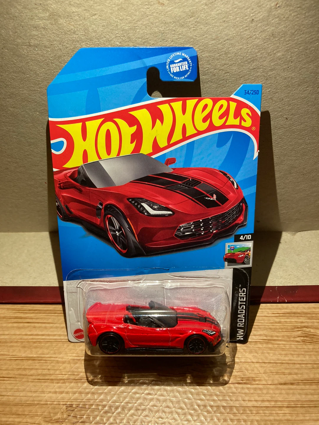 Hot Wheels / Corvette C7 Z06 Convertible / Red