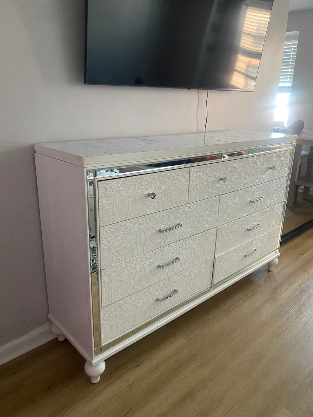 White 9-Drawer Dresser with Mirrored Accents