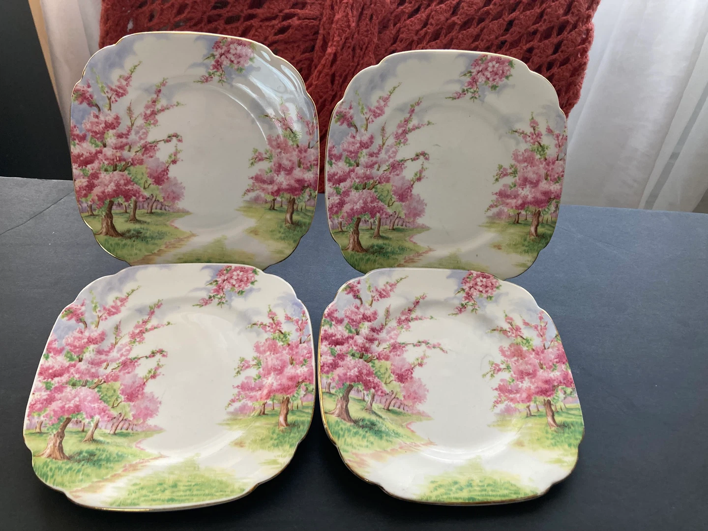 Royal Albert plates Blossom Time - photo 3