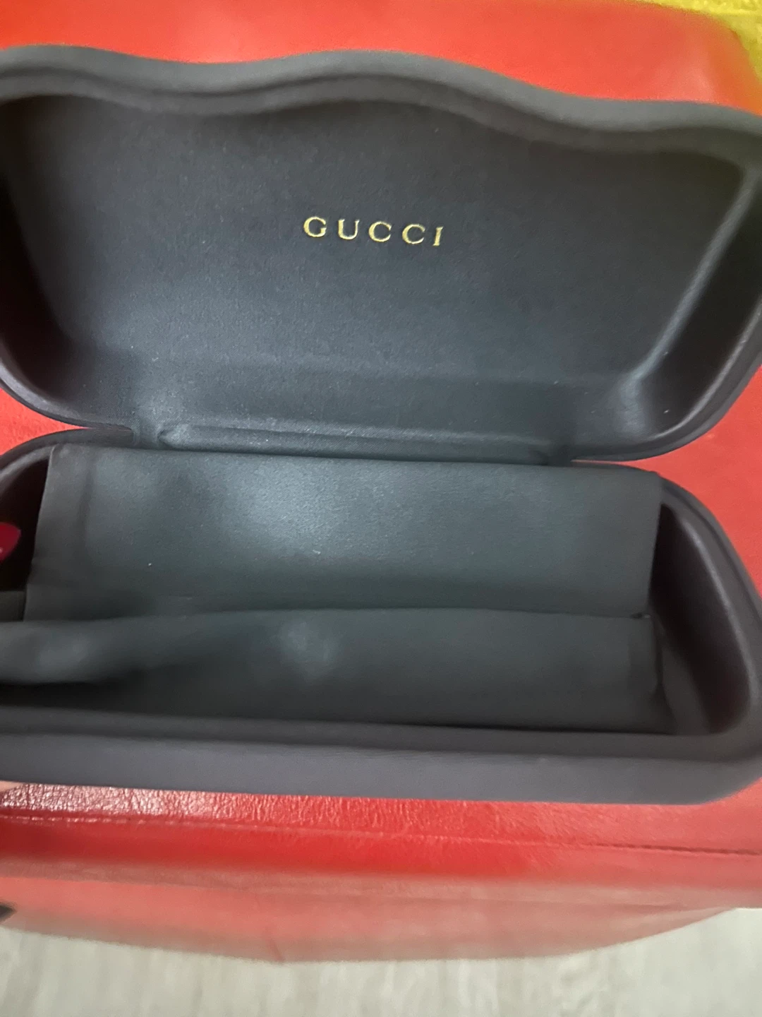 Gucci Sunglasses - photo 4
