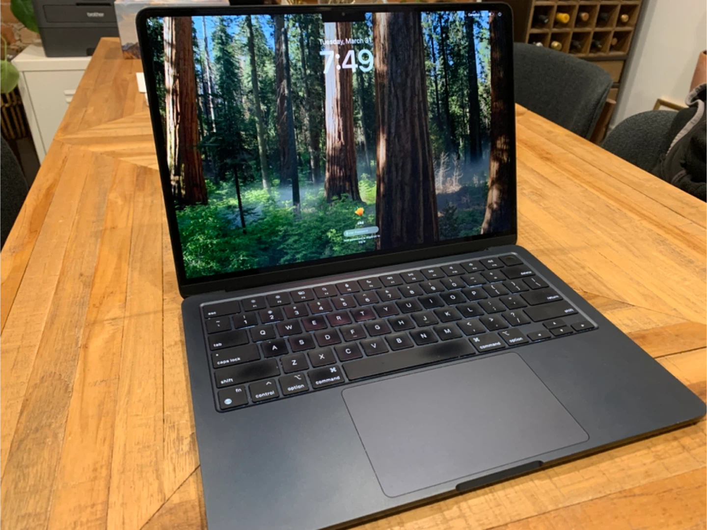 Apple MacBook Air M2 13.6-inch - photo 2