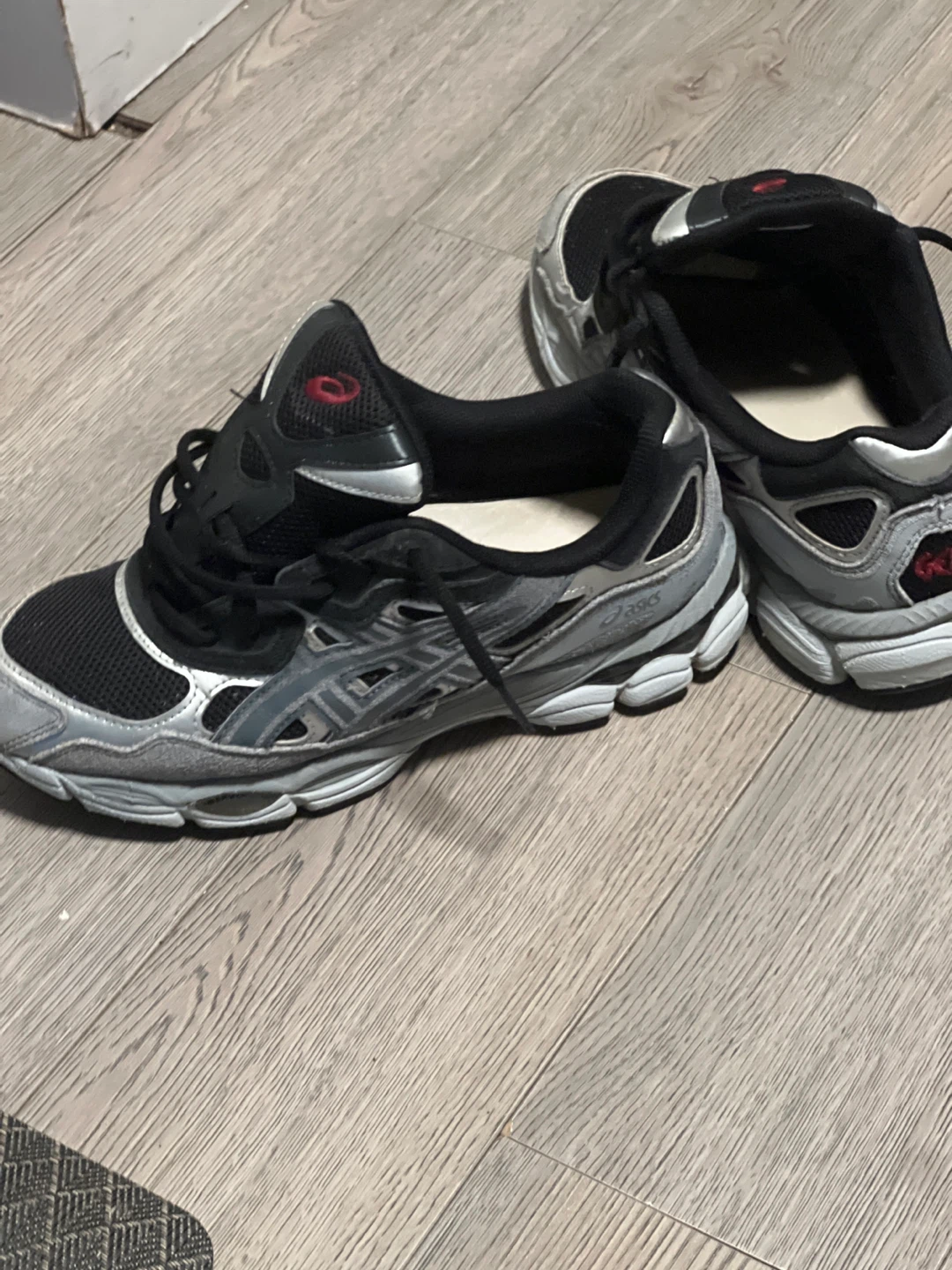 ASICS GEL-Kayano 27 Running Shoes