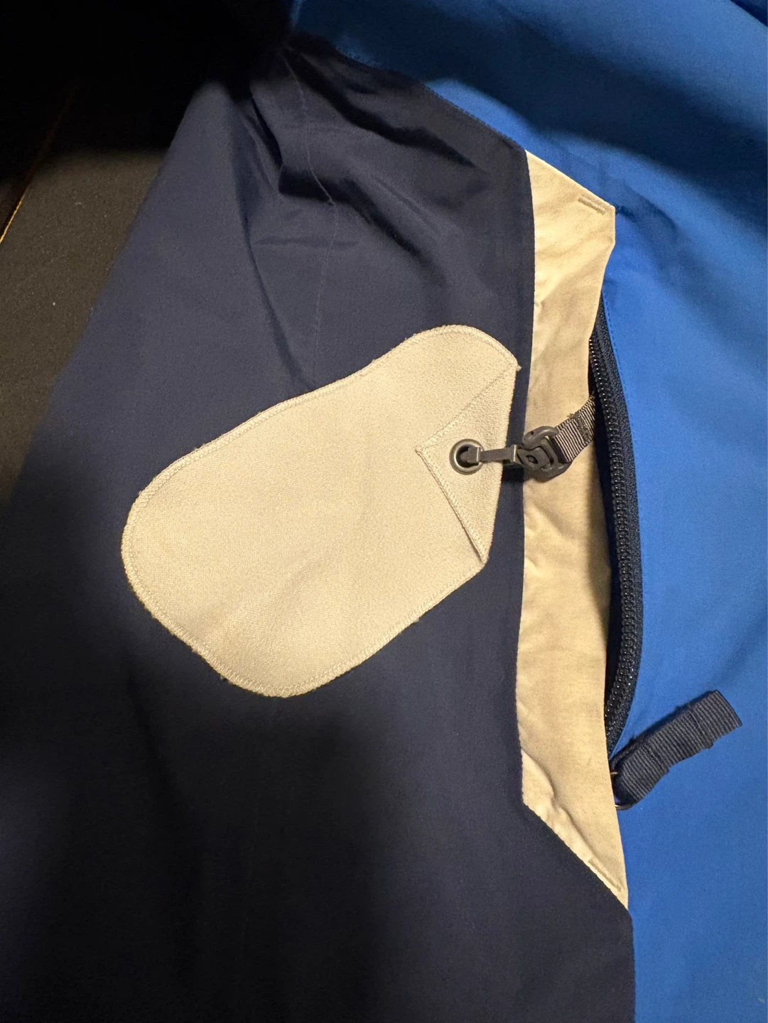 The North Face Boys Triclimate Jacket size 10/12 - photo 4