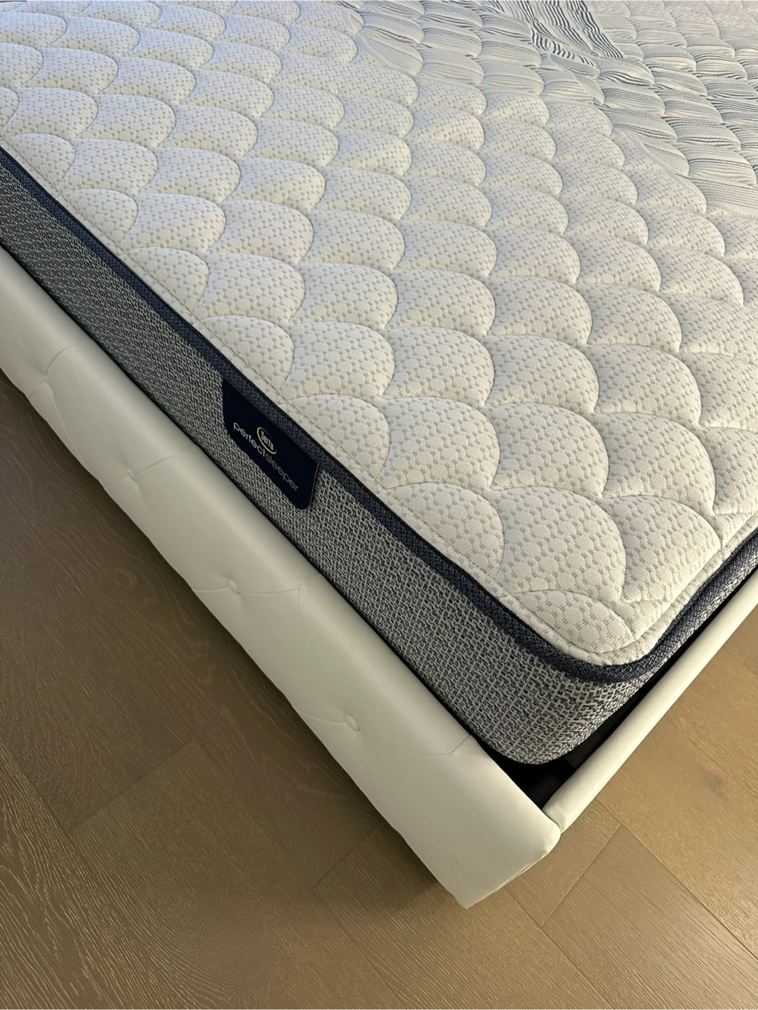 Serta Perfect Sleeper FULL size mattress - photo 4