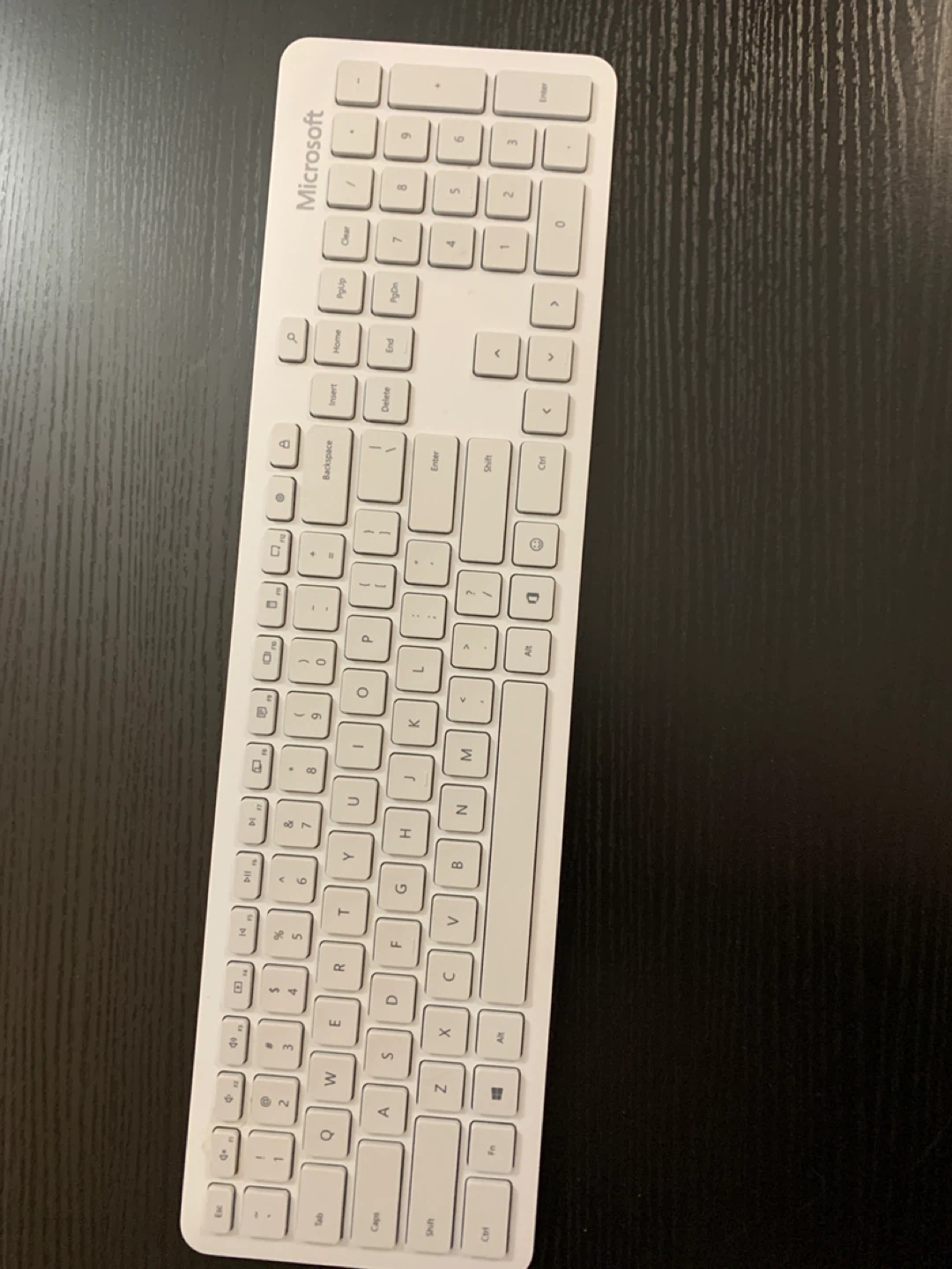 ‼️MOVING SALE‼️ (almost new) Microsoft Wireless Keyboard - photo 2