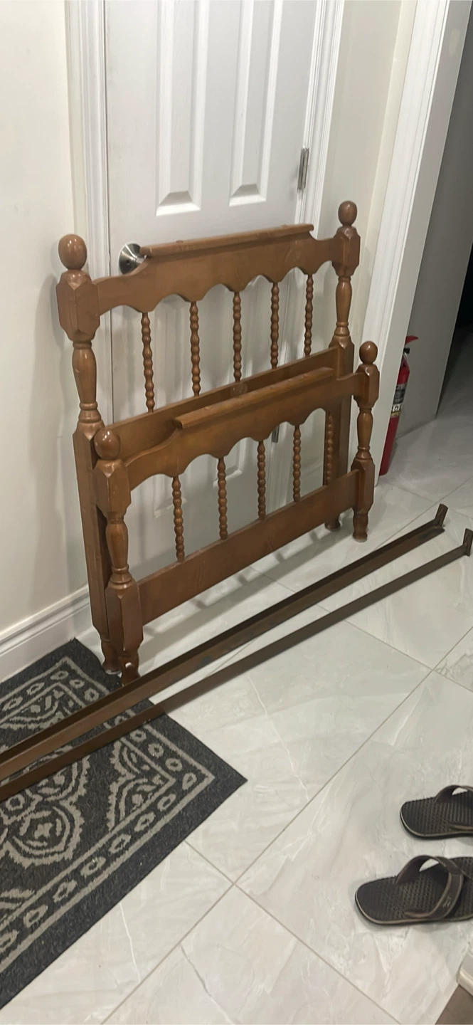 TWIN size Wooden Headboard and Footboard Bed Frame - photo 2
