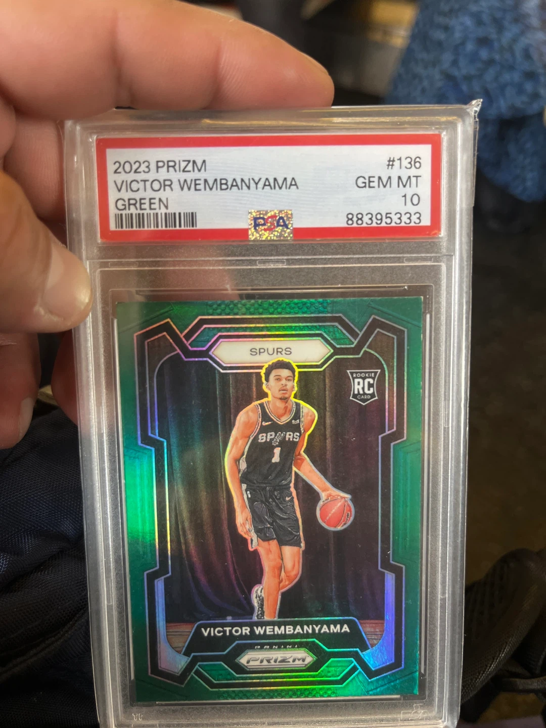2023 Panini Prizm Victor #136