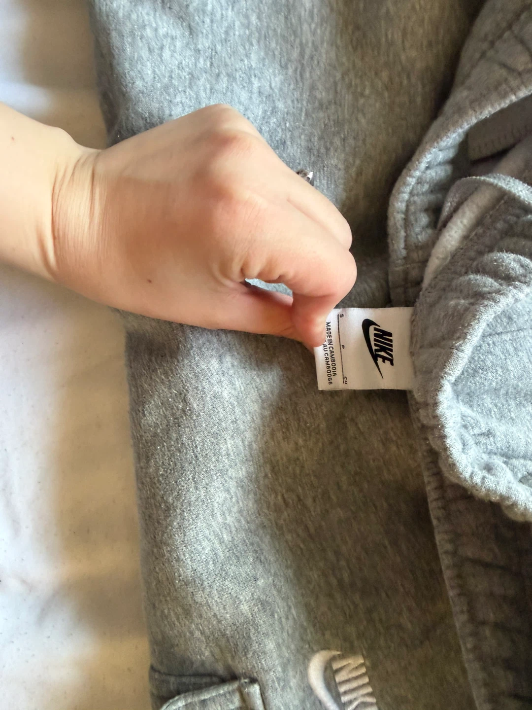 Nike Grey Cargo Sweatpants - photo 2