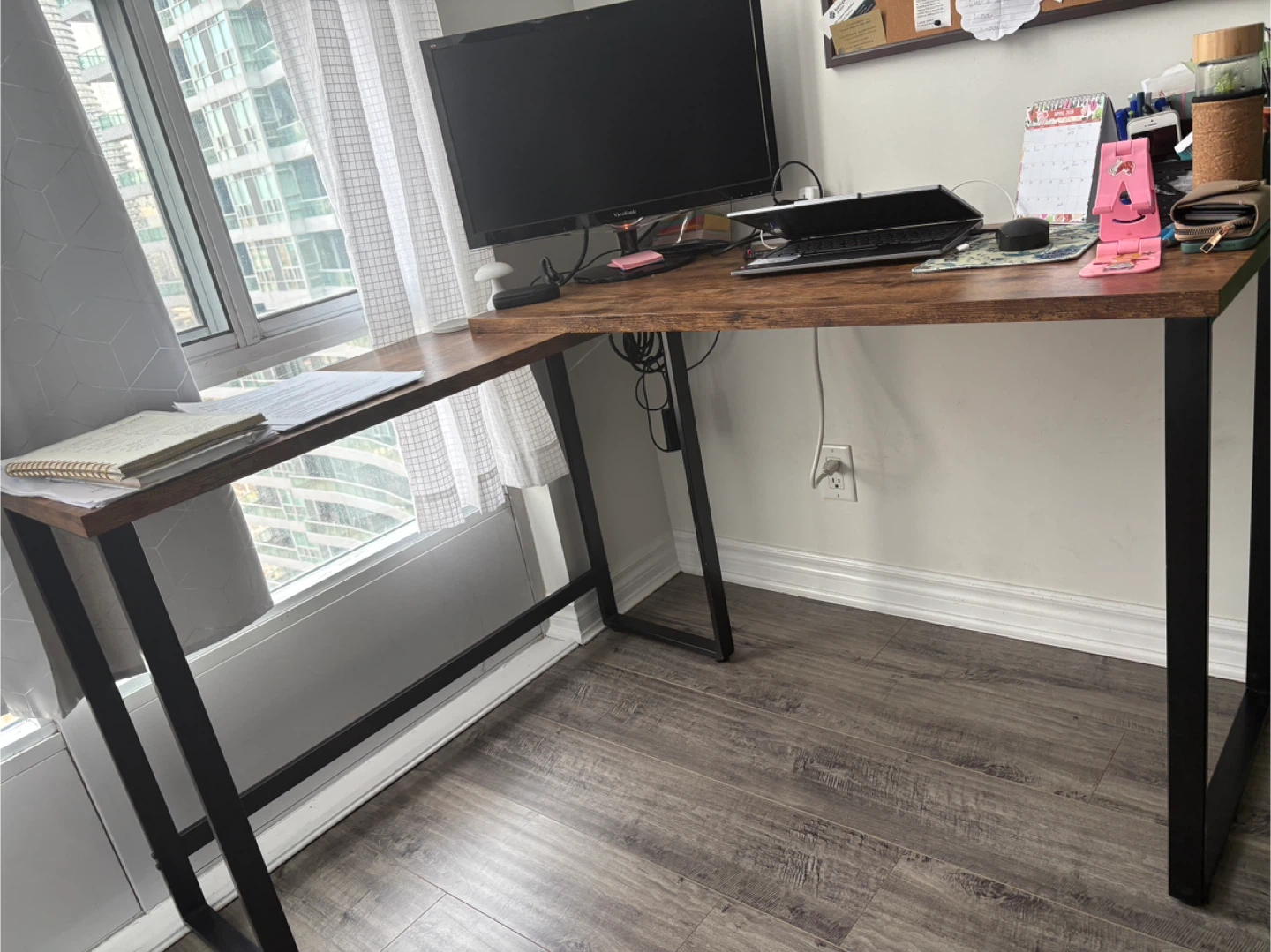 Office table