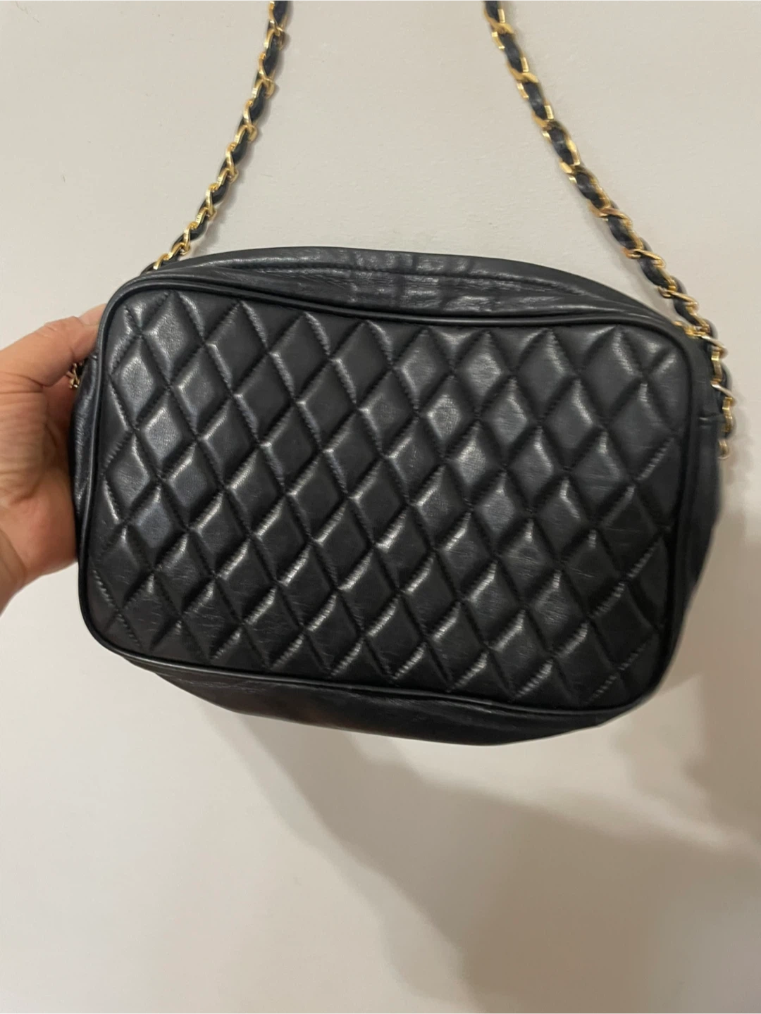 Black Quilted Leather Shoulder Bag with Gold Chain - photo 2