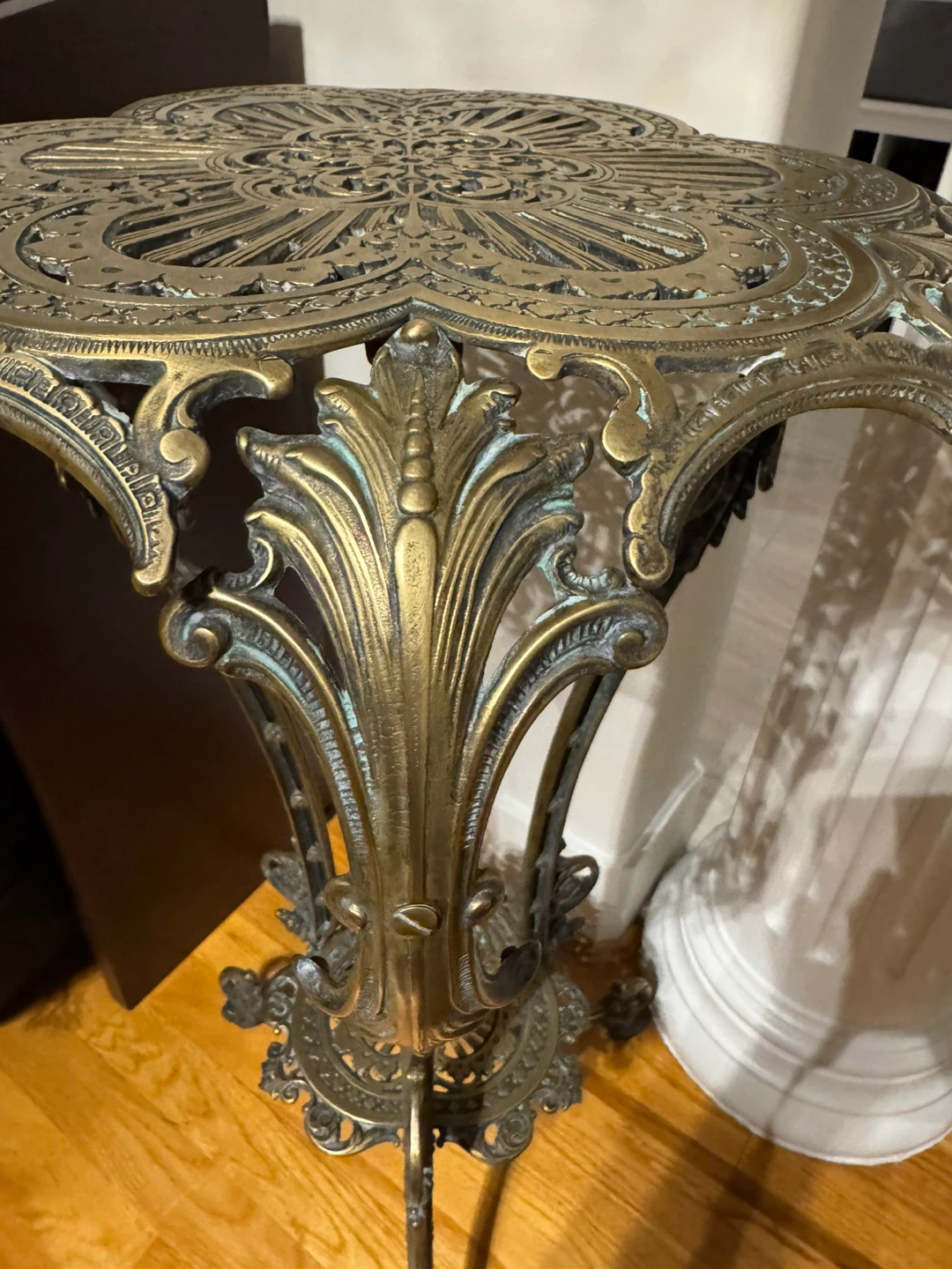 Antique Italian Brass pedestal table/plant stand - photo 2