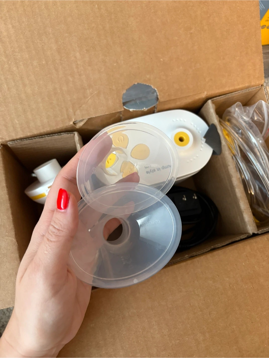 Medela Pump In Style Breast Pump Bundle - photo 5