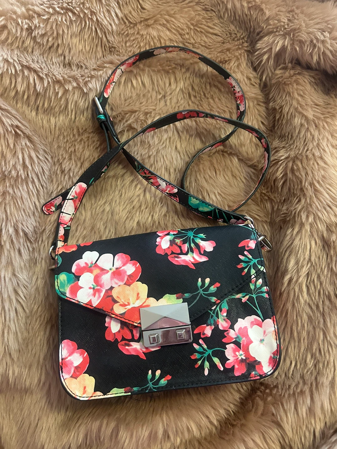 NEW FLORAL CROSSBODY BAG BY MANGO - photo 2