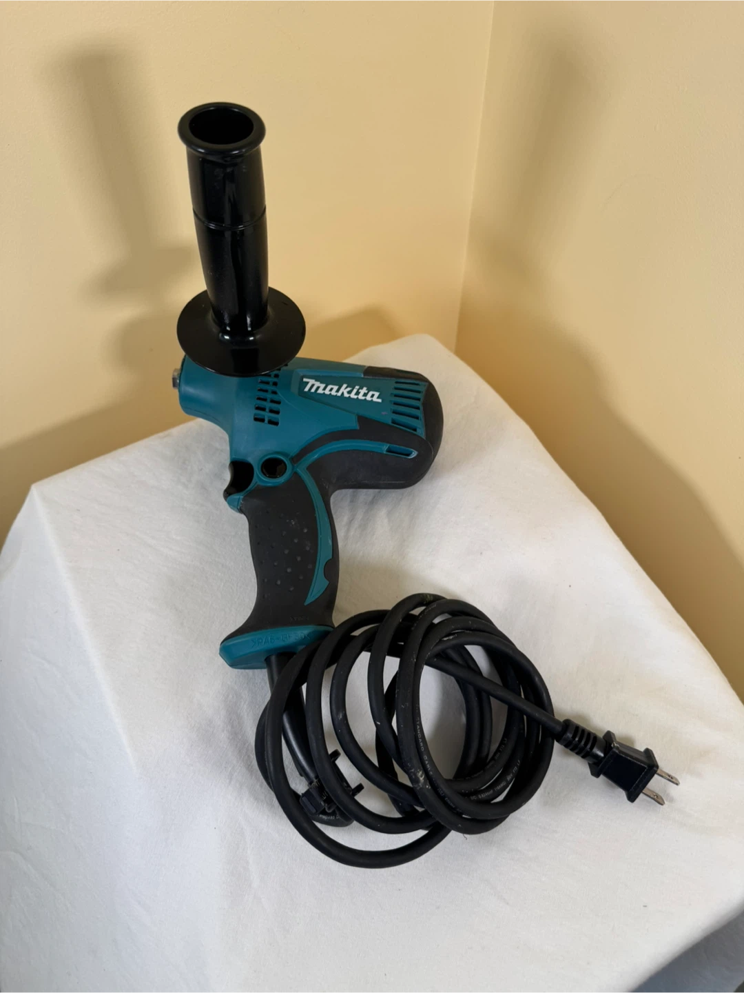 Makita GV5010 5" (125mm) 120V Angle Grinder - photo 4