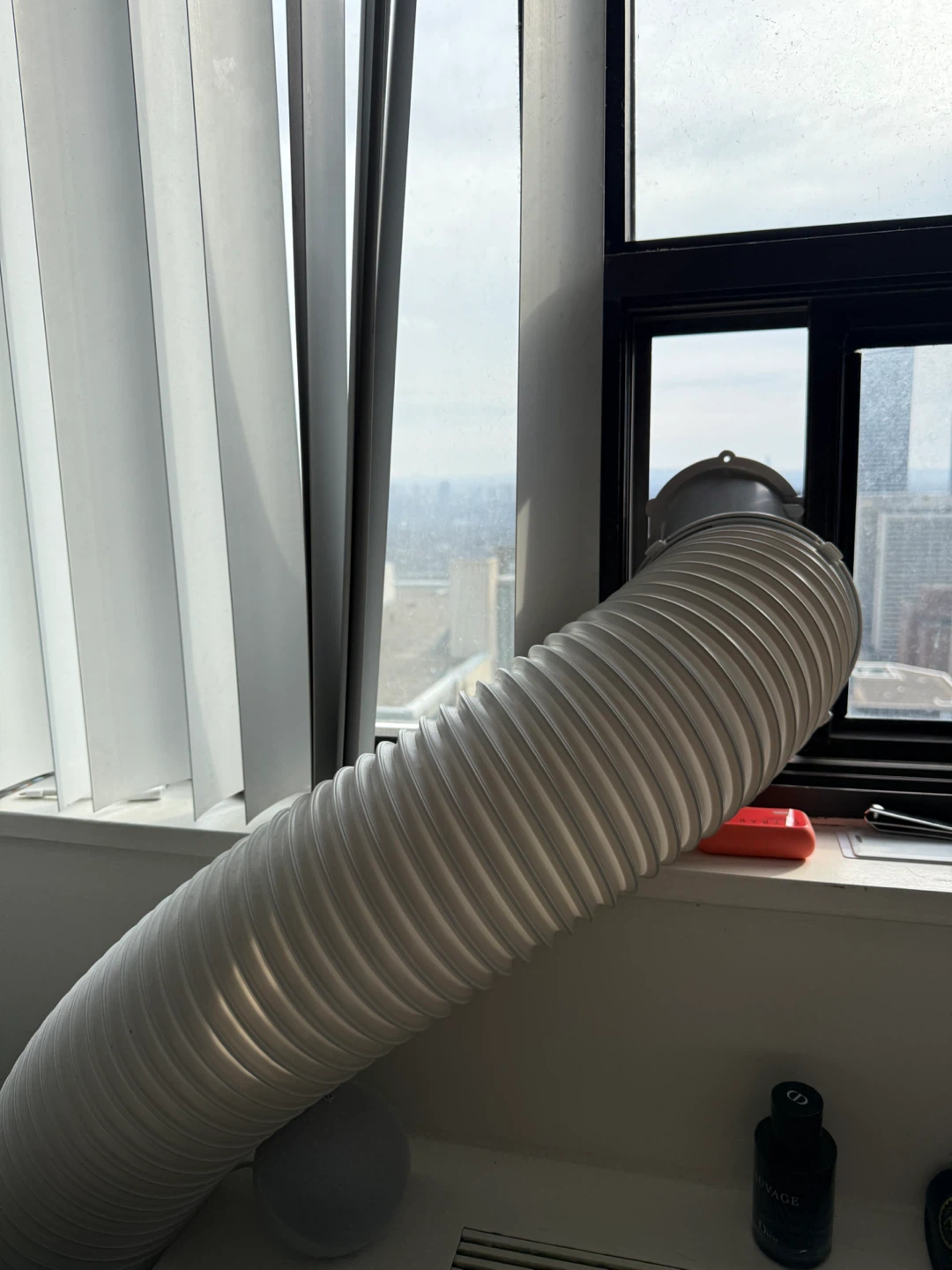 LG Portable Air Conditioner - photo 2