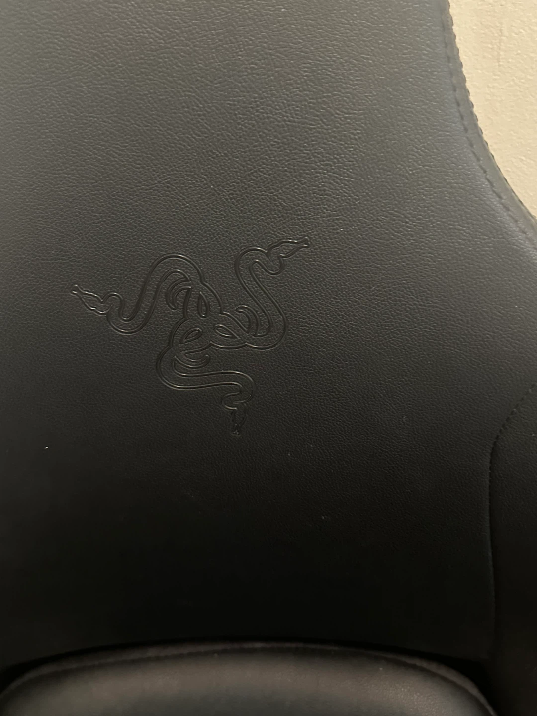 Razer Gaming Chair - photo 4