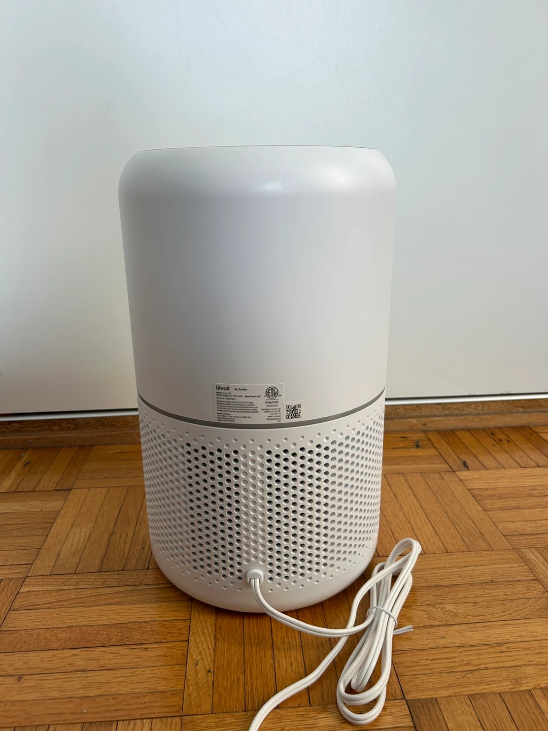 Levoit air purifier - photo 2